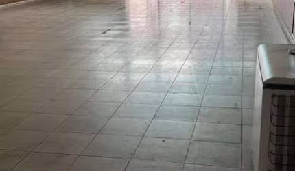 Loja no Cambuci com 600m²