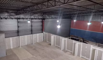 Galpão em Cotia com 800m²