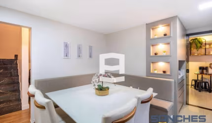 Casa com 3 dormitórios à venda, 152 m² por R$ 650.000,00 - Jardim Flamingos - Apucarana/PR