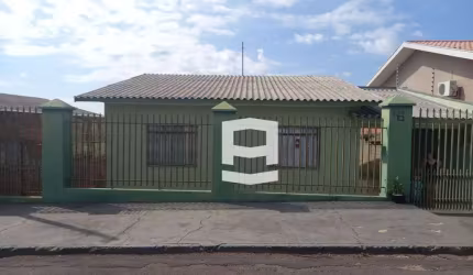 Casa com 3 dormitórios à venda, 107 m² por R$ 270.000,00 - Jardim Itália - Apucarana/PR