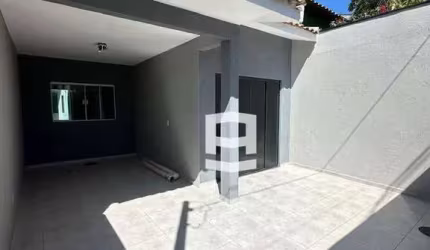 Casa com 3 dormitórios à venda, 78 m² por R$ 230.000,00 - Residencial Araucária - Apucarana/PR