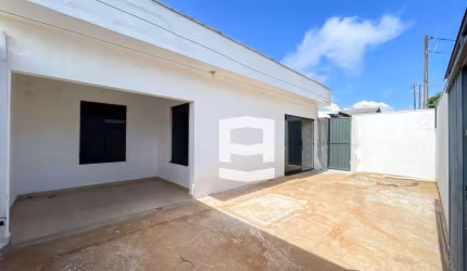 Duas Casas no Mesmo Terreno à venda, 136 m² por R$ 350.000 - Loteamento Residencial Tami - Apucarana/PR