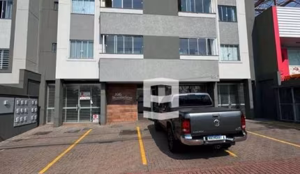 Apartamento com 3 dormitórios à venda, 112 m² por R$ 335.000,00 - Vila Shangri-La - Apucarana/PR
