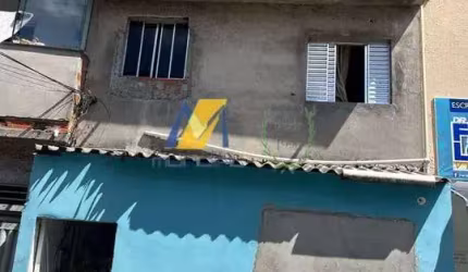 SOBRADO COM UMA SUÍTE A VENDA EM SANTO ANDRÉ