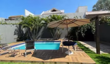 Casa térrea  Cidade Monções