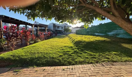 **Terreno Condomínio Hayashi**
