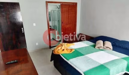 Apartamento com 2 dormitórios à venda, 70 m² por R$ 380.000,00 - Passagem - Cabo Frio/RJ