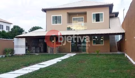 Casa Independente a venda de 4 quartos no bairro Guriri em Cabo Frio