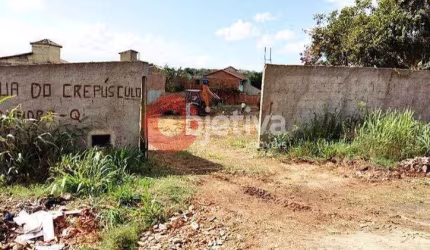 Terreno à venda, 2100 m² por R$ 250.000,00 - Maria Joaquina - Cabo Frio/RJ
