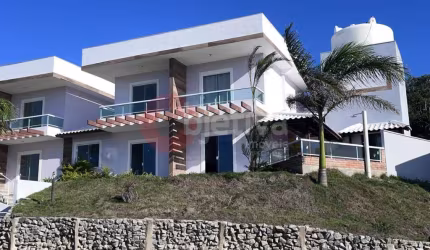 Casa com 3 dormitórios à venda, 82 m² por R$420.000,0 - Peró - Cabo Frio/RJ