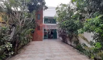 Casa duplex independente, 4 quartos, Palmeiras - Cabo frio - Rj