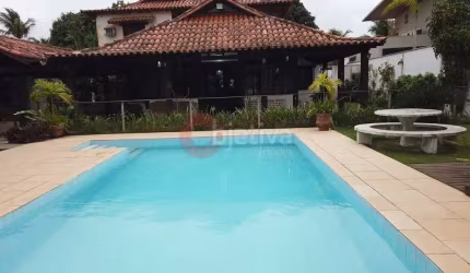 Casa a venda em condomínio de luxo 4 quartos São Bento - Cabo Frio