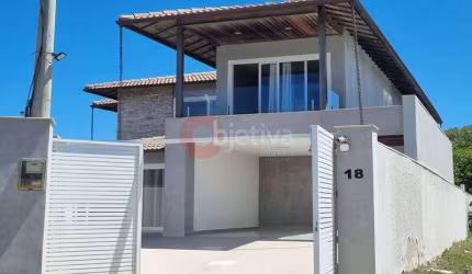 Casa independente de alto padrão de 4 quartos no Foguete em Cabo Frio