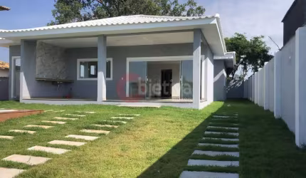 Casa linear 3 quartos condomínio Caravelas Santa  Maria - Buzios