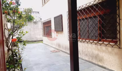 Apartamento térreo, 3 quartos, Braga - Cabo Frio