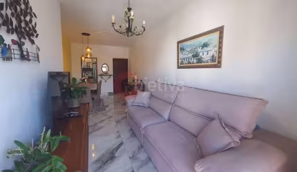 Apartamento linear reformado, 3 quartos, Centro - Cabo Frio