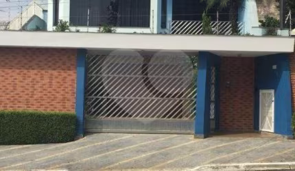 Casa com 3 quartos à venda na Rua Antonieta Altenfelder, 111, Jardim Guapira, São Paulo, 400 m2 por R$ 1.300.000