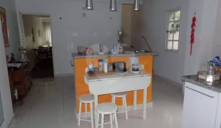 Casa com 4 quartos à venda na Rua Vapabussu, 199, Jardim Aeroporto, São Paulo, 180 m2 por R$ 660.000