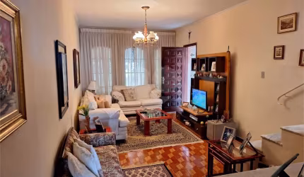 Casa com 3 quartos à venda na Rua Professor José Rodrigues da Costa Júnior, 147, Vila Gustavo, São Paulo, 159 m2 por R$ 950.000