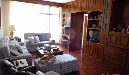 Casa com 4 quartos à venda na Rua Casa Forte, 108, Água Fria, São Paulo, 238 m2 por R$ 1.300.000