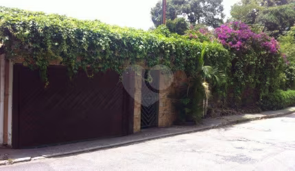 Casa com 3 quartos à venda na Rua Manuel Morais Pontes, 826, Vila Albertina, São Paulo, 700 m2 por R$ 4.000.000