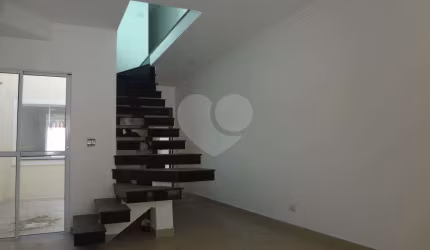 Casa com 3 quartos à venda na Rua Luís Cardamone, 174, Vila Romero, São Paulo, 160 m2 por R$ 870.000
