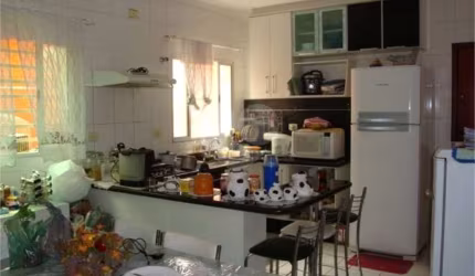 Casa com 3 quartos à venda na Rua Sargento Siqueira, 64, Vila Santa Terezinha (Zona Norte), São Paulo, 131 m2 por R$ 700.000