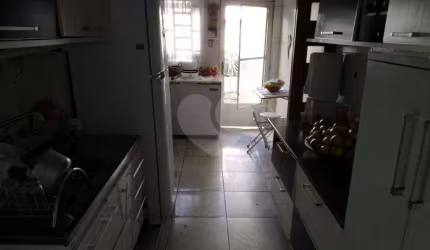 Casa com 3 quartos à venda na Rua Coronel Aires de Campos Castro, 70, Água Fria, São Paulo, 166 m2 por R$ 650.000