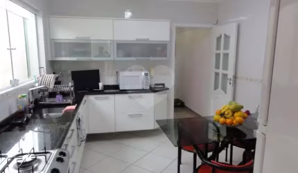 Casa com 3 quartos à venda na Rua Aitinga, 113, Tucuruvi, São Paulo, 200 m2 por R$ 1.100.000