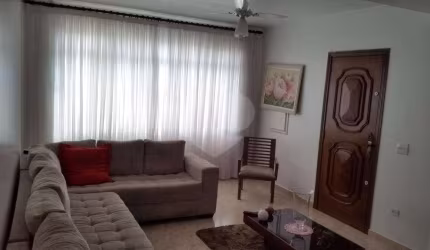 Casa com 3 quartos à venda na Travessa Edgar Varese, 12, Jardim Francisco Mendes, São Paulo, 200 m2 por R$ 585.000