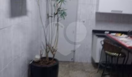 Casa com 4 quartos à venda na Rua Relíquia, 627, Jardim das Laranjeiras, São Paulo, 400 m2 por R$ 1.498.000