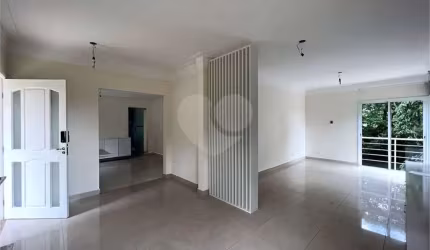 Casa em condomínio fechado com 4 quartos à venda na Rua Penha, 200, Chácara Santa Lúcia, Carapicuíba, 380 m2 por R$ 1.590.000