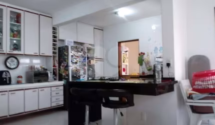 Casa com 4 quartos à venda na Rua Catharina Simone Pitorri, 12, Vila Nivi, São Paulo, 316 m2 por R$ 1.150.000