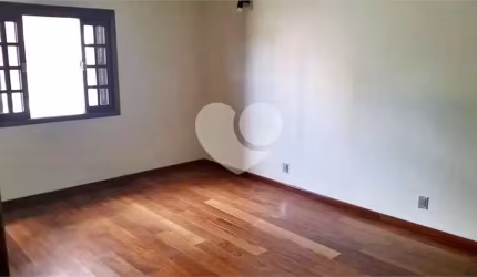 Casa com 3 quartos à venda na Rua Albertina, 240, Tremembé, São Paulo, 356 m2 por R$ 3.000.000