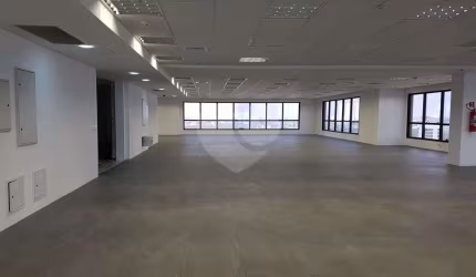 Casa comercial para alugar na Alameda Araguaia, 2104, Alphaville Industrial, Barueri, 1354 m2 por R$ 74.470