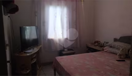 Casa com 5 quartos à venda na Rua Oswaldo Barbosa, 152, Vila Hebe, São Paulo, 200 m2 por R$ 1.060.000