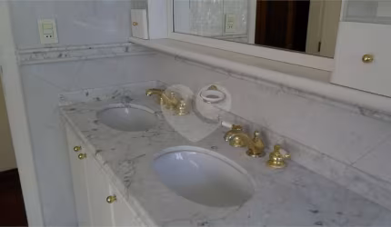 Casa com 4 quartos à venda na Rua Maestro Pedro Jatobá, 108, Vila Albertina, São Paulo, 288 m2 por R$ 2.800.000