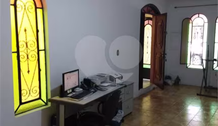 Casa com 3 quartos à venda na Rua Roberto Boyle, 204, Conjunto Residencial Vista Verde, São Paulo, 220 m2 por R$ 800.000