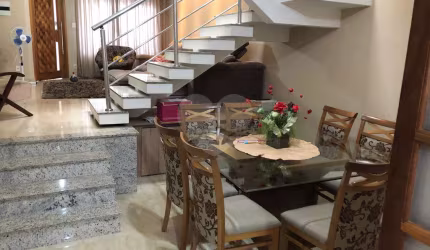 Casa com 3 quartos à venda na Rua Pinto da Luz, 930, Vila Ivone, São Paulo, 180 m2 por R$ 890.000