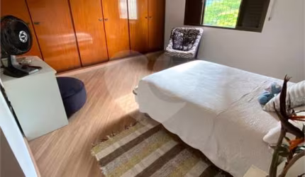 Casa com 3 quartos à venda na Avenida da Aclimação, 318, Aclimação, São Paulo, 262 m2 por R$ 1.400.000