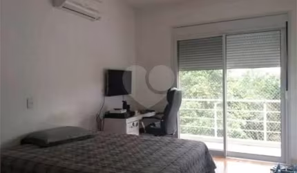 Casa em condomínio fechado com 4 quartos à venda na Alameda Draco, 253, Alphaville, Santana de Parnaíba, 400 m2 por R$ 3.200.000