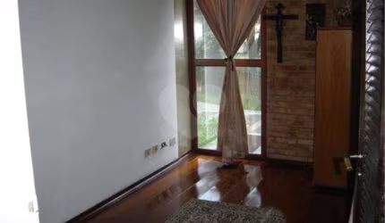 Casa com 4 quartos à venda na Rua Soldado Cesário Aguiar, 306, Parque Novo Mundo, São Paulo, 358 m2 por R$ 1.680.000