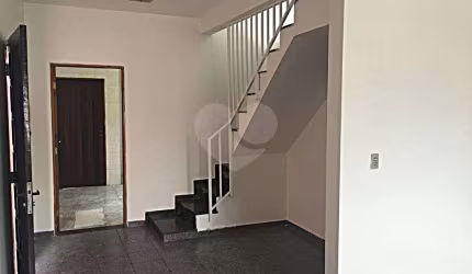 Casa com 2 quartos à venda na Rua Francisco Goya, 57, Vila Amália (Zona Norte), São Paulo, 190 m2 por R$ 700.000