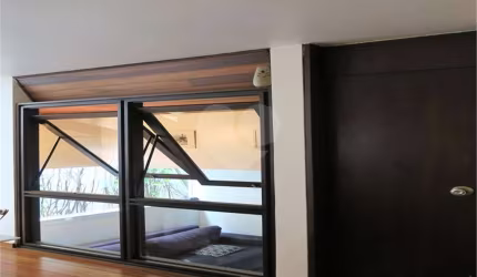 Casa com 4 quartos à venda na Rua Professor Alfredo Ashcar, 218, Jardim Leonor, São Paulo, 240 m2 por R$ 1.800.000