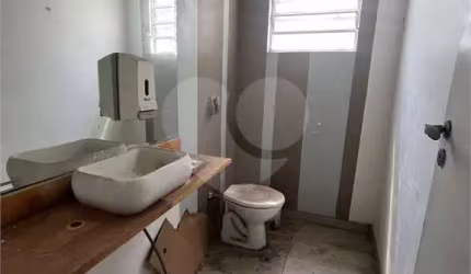 Casa com 3 quartos para alugar na Avenida Portugal, 934, Brooklin Paulista, São Paulo, 450 m2 por R$ 20.000