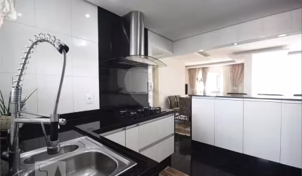 Apartamento com 2 quartos à venda na Avenida Giovanni Gronchi, 4499, Vila Andrade, São Paulo, 124 m2 por R$ 690.000