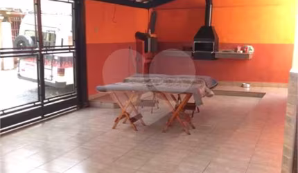 Casa com 3 quartos à venda na Rua Hortênsia, 198, Vila Mariza Mazzei, São Paulo, 120 m2 por R$ 800.000