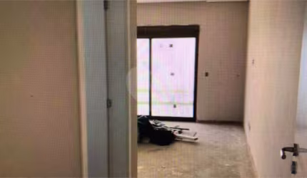 Terreno em condomínio fechado à venda na Avenida Honório Alvares Penteado, 2500, Tamboré, Santana de Parnaíba, 420 m2 por R$ 2.600.000