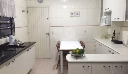 Casa com 3 quartos à venda na Rua Cândido Figueiredo, 516, Vila Gustavo, São Paulo, 148 m2 por R$ 798.000