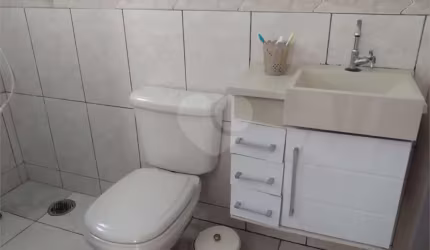 Casa com 3 quartos à venda na Rua Francisco Fernandes Motta Filho, 33, Parque América, São Paulo, 150 m2 por R$ 600.000